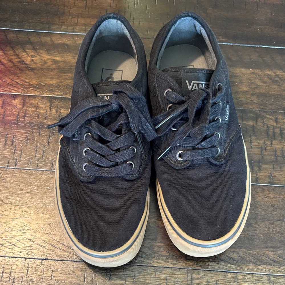 Vans Black Canvas Sneakers with Tan Sole. Mens 8, Women’s 9.5